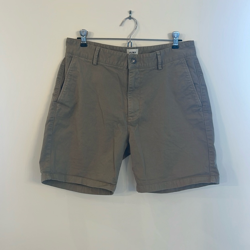 Flint and Tinder Dark Tan Khaki 7” Shorts- 32